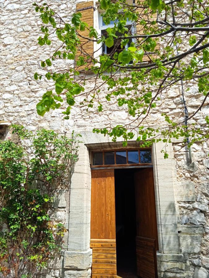Chambre d'hôtes face au lavoir Méthamis Exterior foto